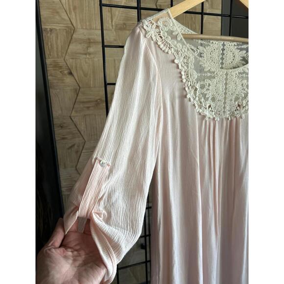 Lovely Day Dress S/M Light Pink Embroidered Neckline 3/4 Sleeve Cottage - Picture 3 of 6